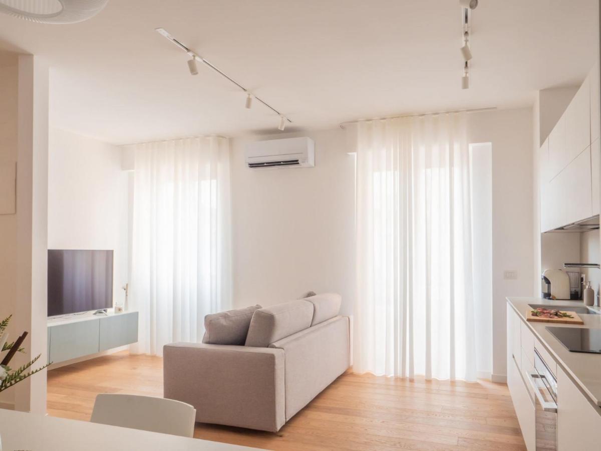 The Best Rent - Modern Apartment Near Corso Buenos Aires Мілан Екстер'єр фото