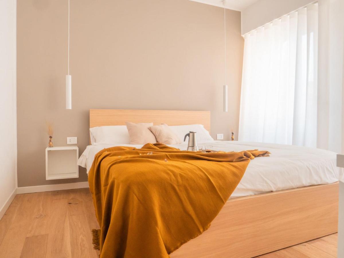 The Best Rent - Modern Apartment Near Corso Buenos Aires Мілан Екстер'єр фото