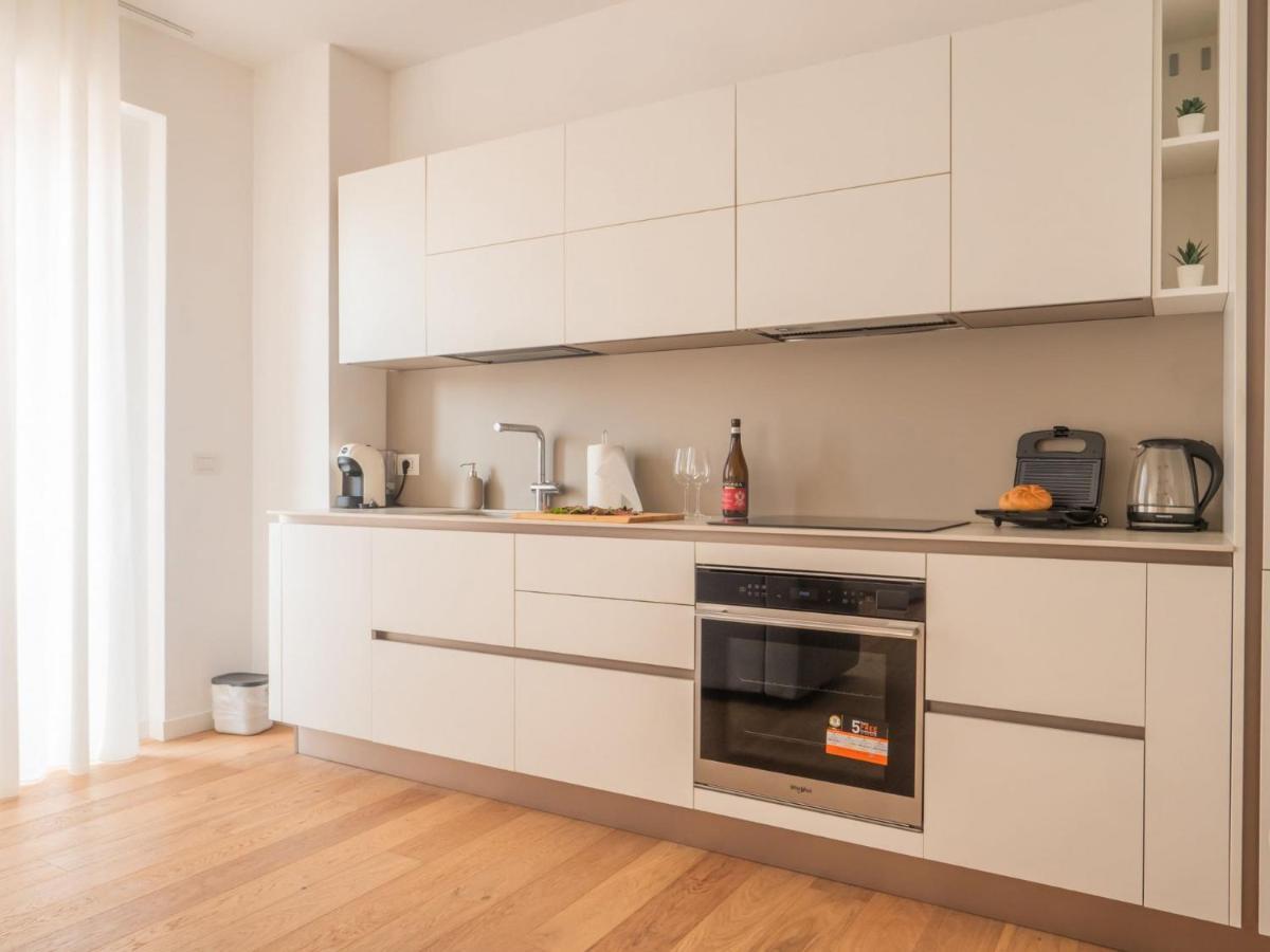 The Best Rent - Modern Apartment Near Corso Buenos Aires Мілан Екстер'єр фото
